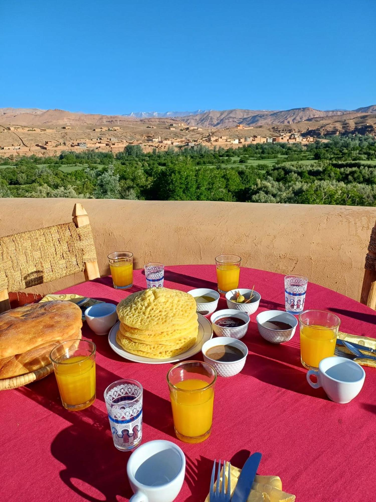 Bed and Breakfast Les Jardins Du M'Goun Kelaat-M'Gouna Zewnętrze zdjęcie